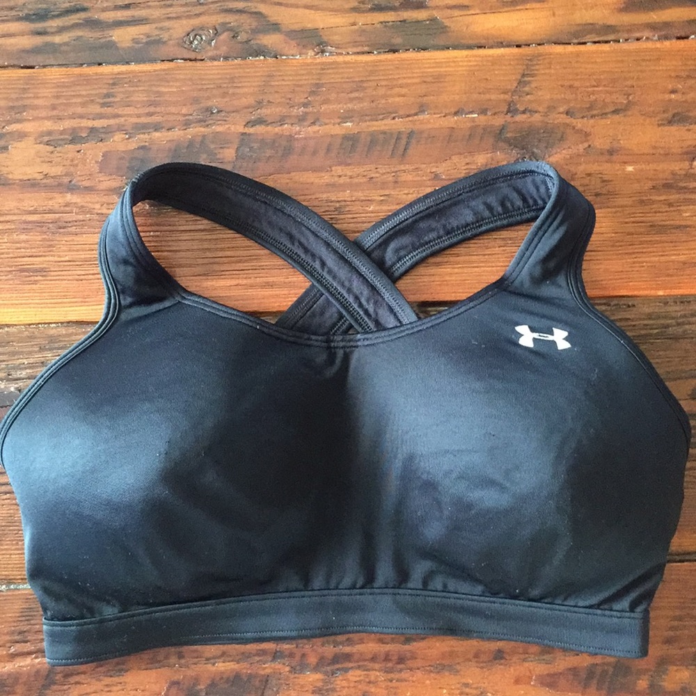 Under armour molded cup high impact sports bra